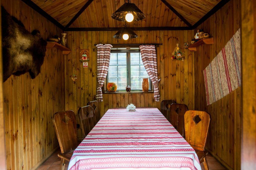 Hotel Kolyba House Kiev Esterno foto