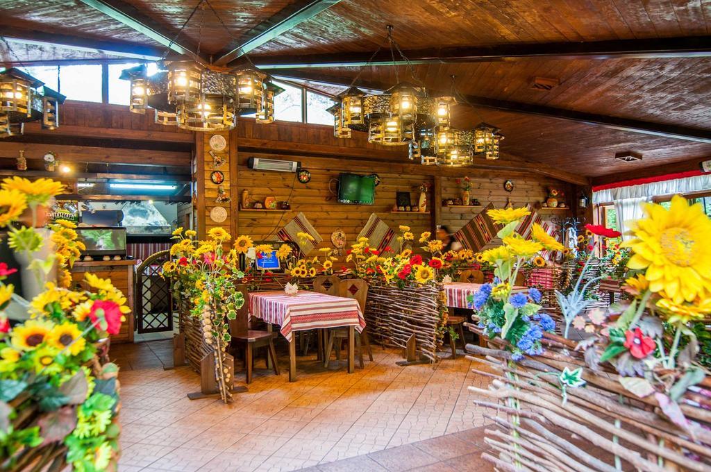 Hotel Kolyba House Kiev Esterno foto